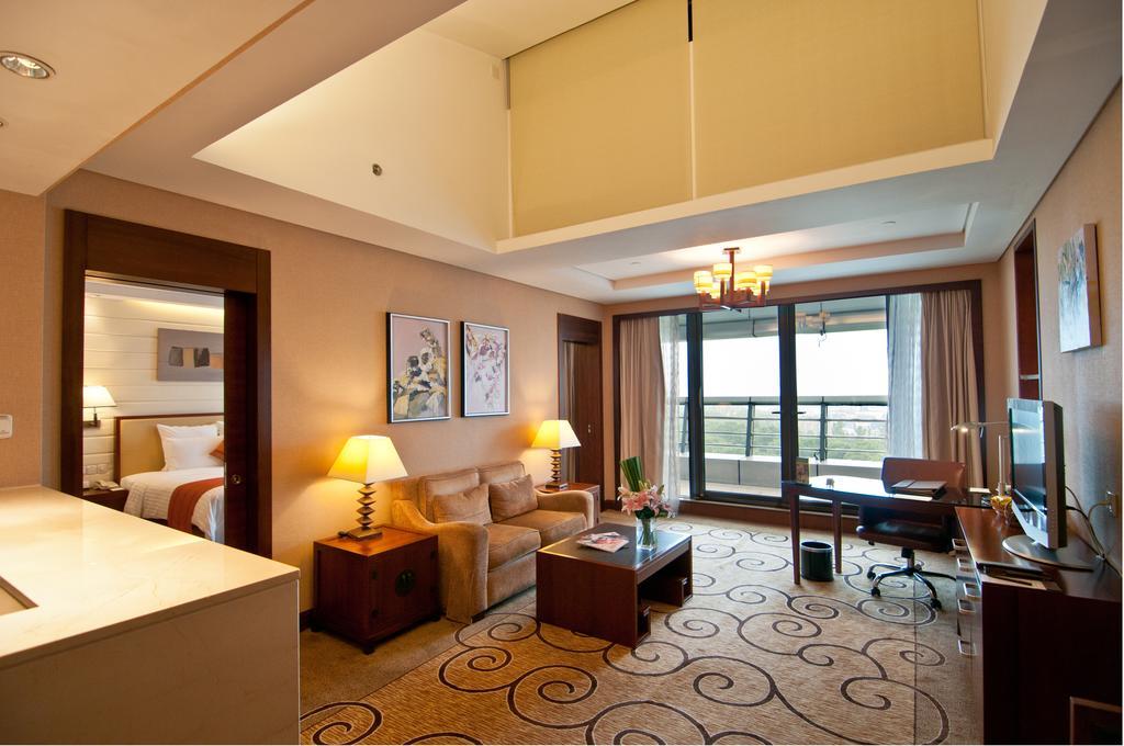 Jinji Lake Shilla Hotel سوجو الغرفة الصورة